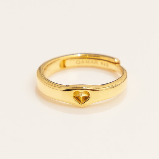 Heart Curved Ring Gold
